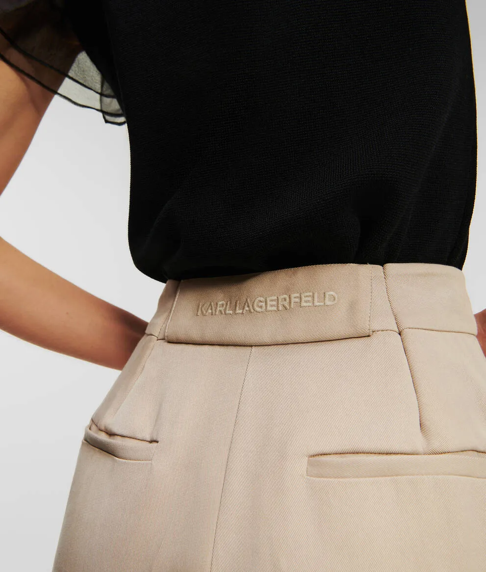 WIDE-LEG TROUSERS